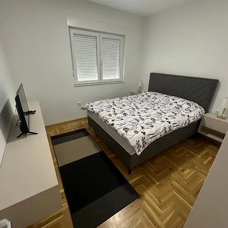 Luka Apartman *